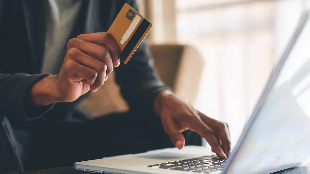 Um-Bonusmeilen-bei-Airlines-zu-bekommen-muss-man-nicht-unbedingt-abheben