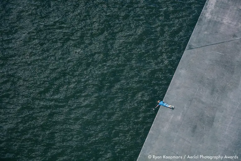 On-the-Edge-Ryan-Koopmans-Aerial-Photography-Awards-2020