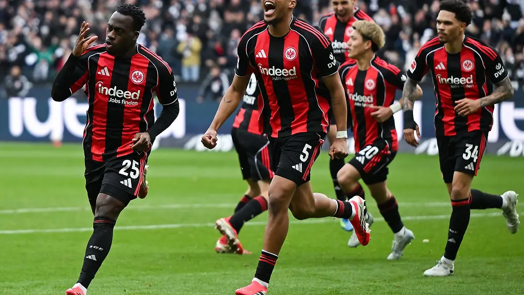 Eintracht-Frankfurt-moechte-auch-in-Mainz-jubeln