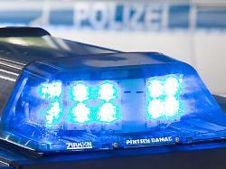 Berlin & Brandenburg: "Ausländer raus"-Rufe auf Teenie-Party: Polizei ermittelt
