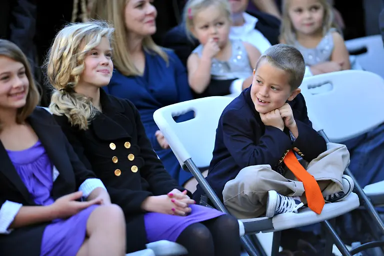 Reese-Witherspoon-s-children-Ava-and-Deacon-are-attending-the-ceremony-where-their-mother-is-honored-with-a-Star-on-the-Hollywood-Walk-of-Fame-in-front-of-the-W-Hotel-Los-Angeles-December-1st-2010-Photo-by-Lionel-Hahn-AbacaUsa