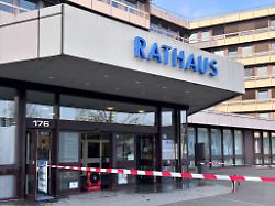 Nordrhein-Westfalen: Buttersäure am Rathaus – vier Mitarbeiter im Krankenhaus