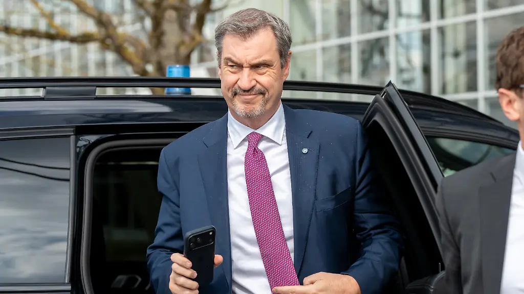 100-Jahre-Jubilaeum-der-Lufthansa-Group-am-Flughafen-Muenchen-Dr