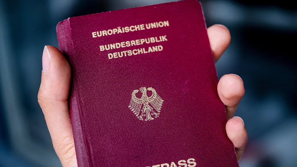 273934261