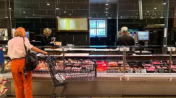 483074806