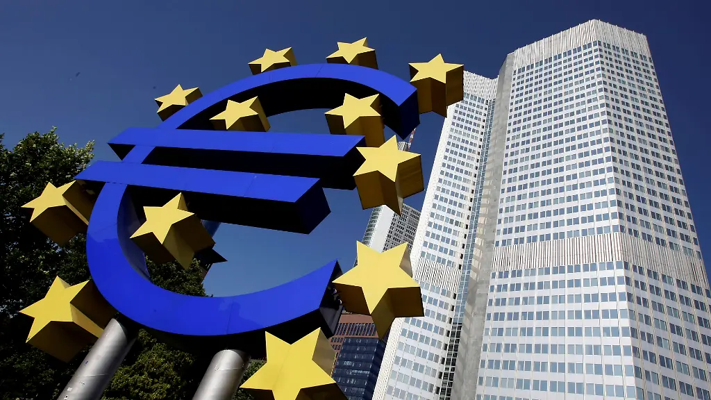 2019-01-16T000000Z-1813686416-RC19A5ED8200-RTRMADP-3-ECB-POLICY-ETHICS