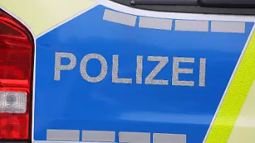 579045593