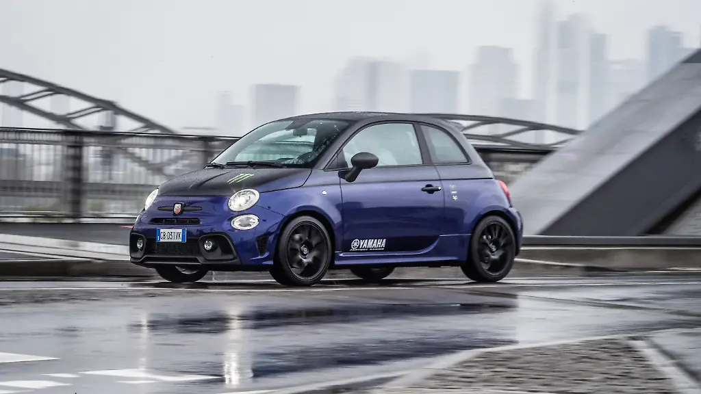 Abarth-595-Monster-SE-dyn