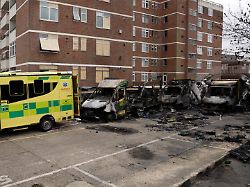 Brand in jüdischer Gemeinde: Polizei meldet Festnahmen nach Anschlag in London