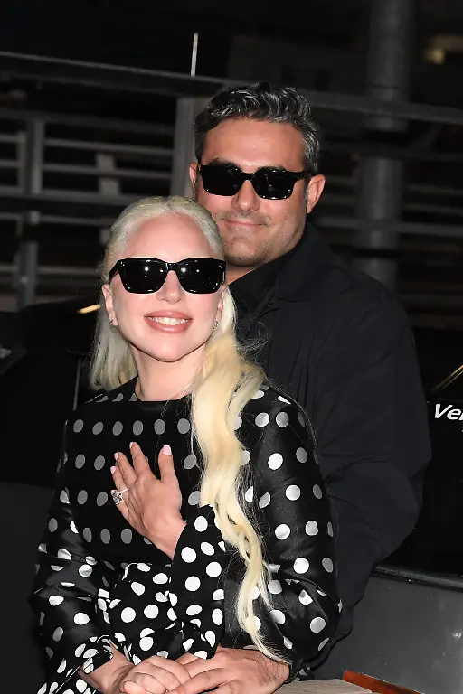 September-2-2024-Venice-Italy-Lady-Gaga-and-Michael-Polansky-arrive-at-aereoport-for-the-81st-Venice-International-Film-Festival-in-Venice