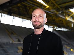 Vorstellung des Ex-Fans Ole Book: Keine Zeit für "Sehnsucht": Neuer BVB-Sportdirektor mahnt zur Geduld