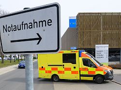 Berlin & Brandenburg: Rettungsfahrten in Brandenburg: Land will Crash vermeiden