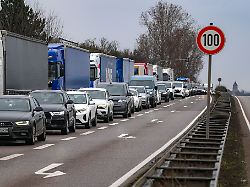 Sachsen-Anhalt: Staus zu Ostern erwartet – ADAC warnt vor vollen Autobahnen