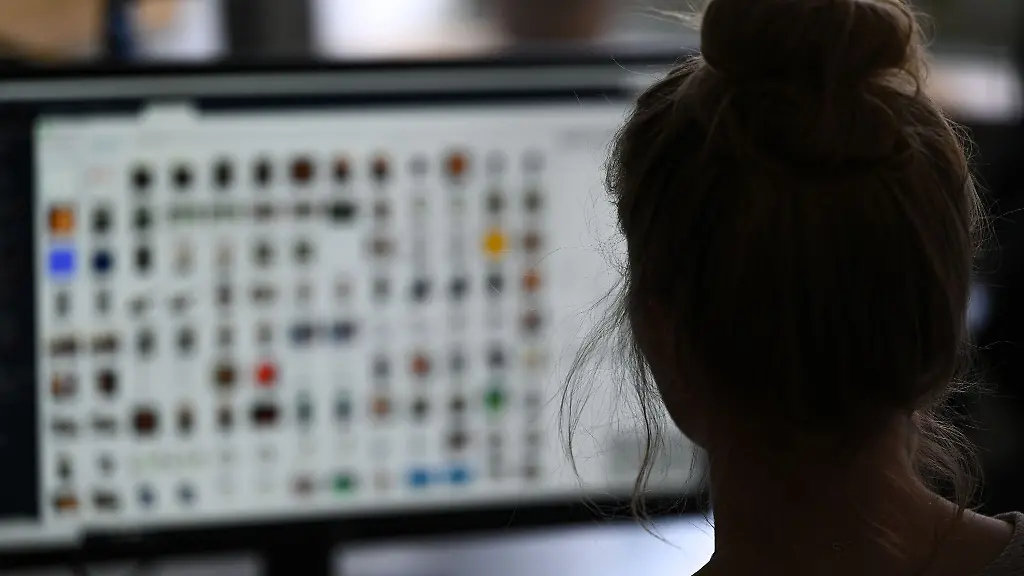 Mit-sexualisierter-digitaler-Gewalt-hat-auch-die-hessische-Polizei-verstaerkt-zu-tun