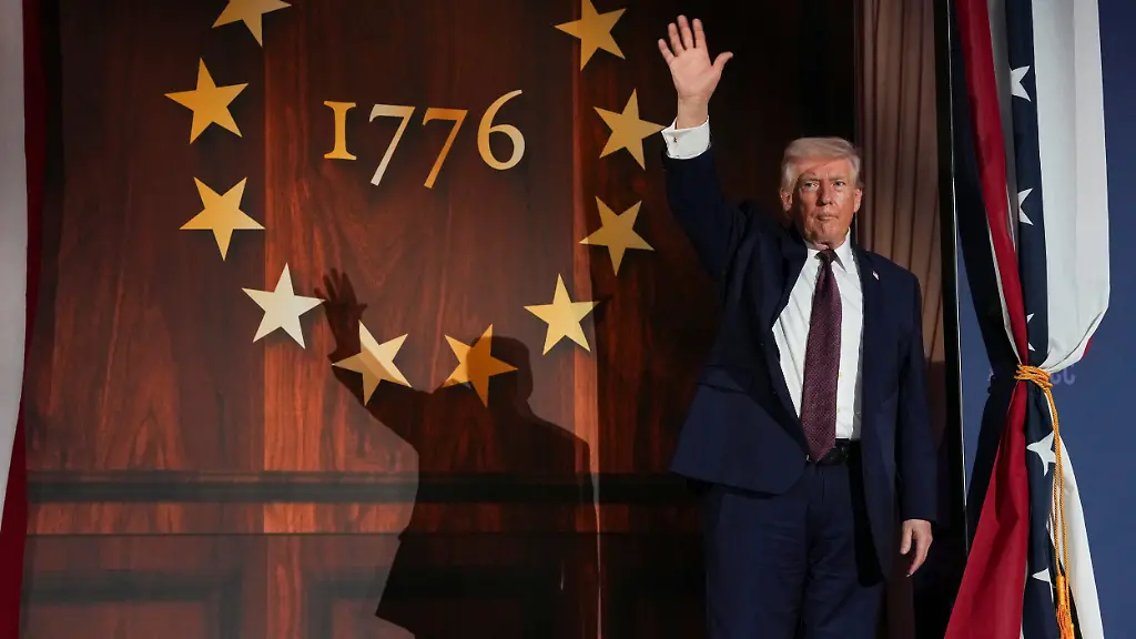 U-S-President-Donald-Trump-gestures-during-the-National-Republican-Congressional-Committee-NRCC-annual-fundraising-dinner-in-Washington-D-C-U-S-March-25-2026
