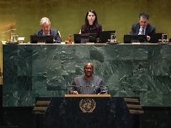 John Dramani Mahama Praesident Von Ghana Spricht In Der Generalversammlung Waehrend Einer Gedenkveranstaltung Zur Abschaffung Der Sklaverei Und Des Transatlantischen Sklavenhandels Dpa Bildfunk