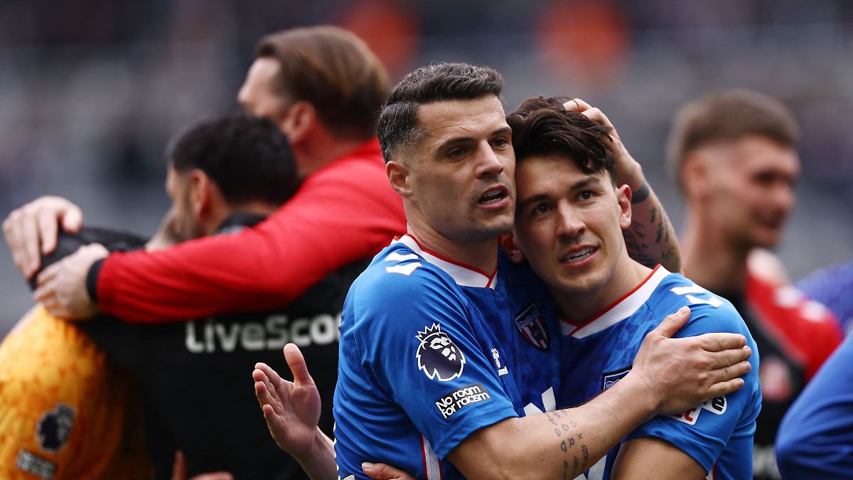 Granit Xhakas Tränen bewegen die Schweiz