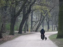 Hessen: Wechselhaftes Wetter in Hessen mit Regen und Graupelgewitter