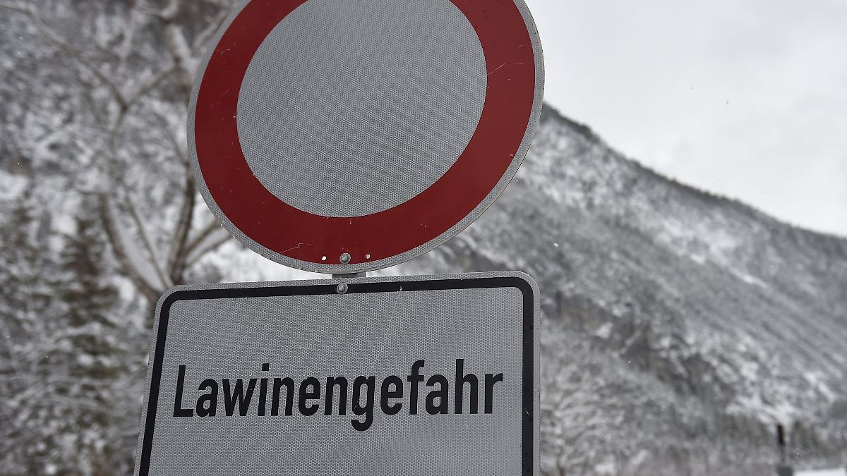Neuschnee sorgt für große Lawinengefahr in Bayern