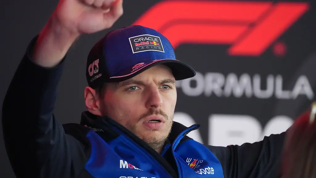 Max-Verstappen-hegt-einen-Groll-auf-einen-Reporter