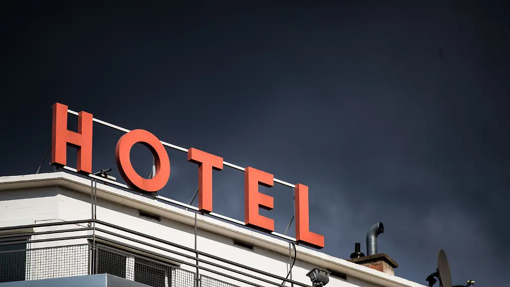 5c2198ea14aa50693e27f1fb80603835