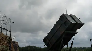 476288881