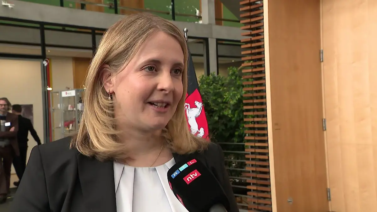 News Zusammenfassung: Verena Hubertz Gebäudetyp-E-Gesetz