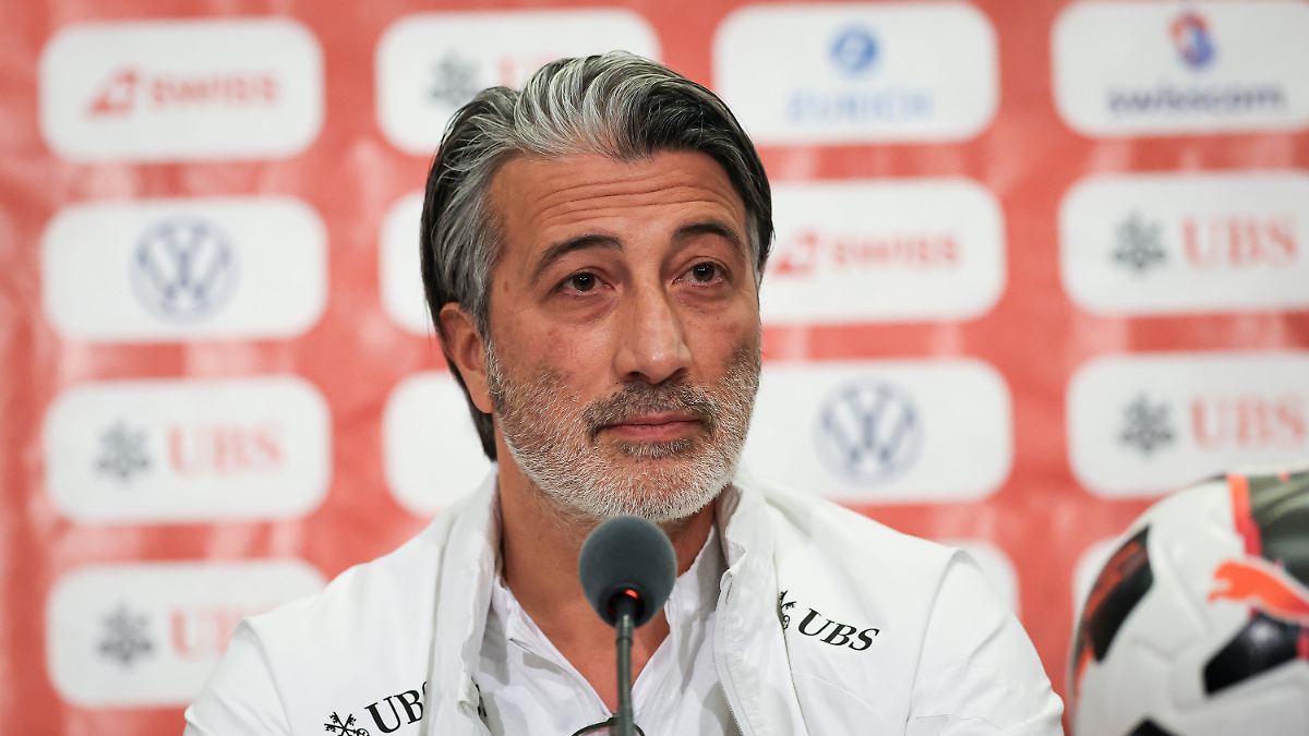 Zu wenig Fokus auf Fußball?: Schweiz-Trainer sieht Fehler beim DFB-Team