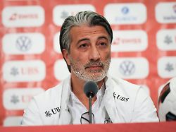 Zu wenig Fokus auf Fußball?: Schweiz-Trainer sieht Fehler beim DFB-Team