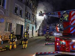 Nordrhein-Westfalen: Feuer in Mehrfamilienhaus war möglicherweise versuchter Mord