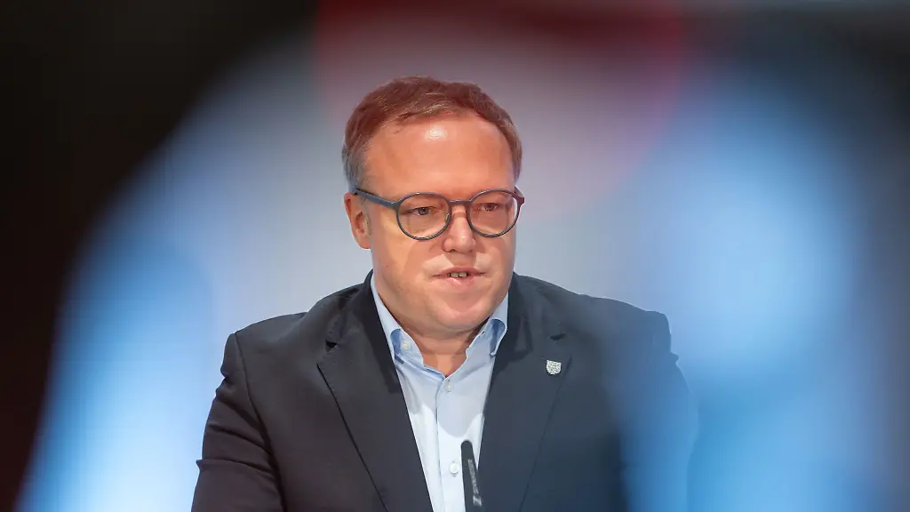 Ministerpraesident-Mario-Voigt-CDU-will-im-Landtag-eine-Regierungserklaerung-abgeben