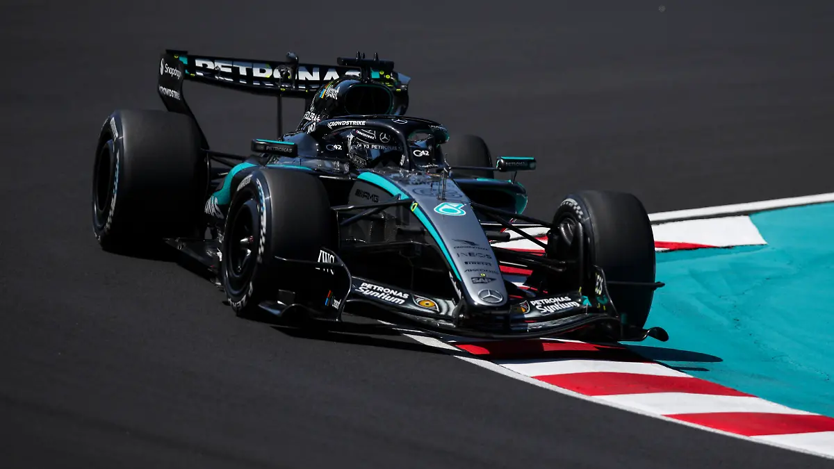 F1-JAPANESE-GRAND-PRIX-2026-63-RUSSELL-George-gbr-Mercedes-AMG-F1-Team-W17-action-during-the-Formula-1-Japanese-Grand-Prix-2026-3rd-round-of-the-2026-Formula-One-World-Championship-WM-Weltmeisterschaft-from-March-27-to-29-2026-on-the-Suzuka-Circuit-in-Suzuka-Japan-SuzukaJapan-PUBLICATIONxNOTxINxFRAxBEL-Copyright-xDPPIx