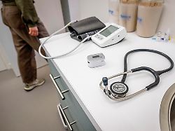 Problem nicht auf Einnahmeseite: SPD wehrt sich gegen Leistungskürzungen für Versicherte