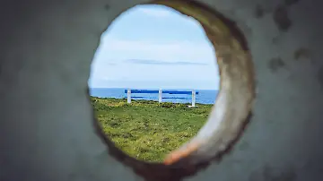 571066970
