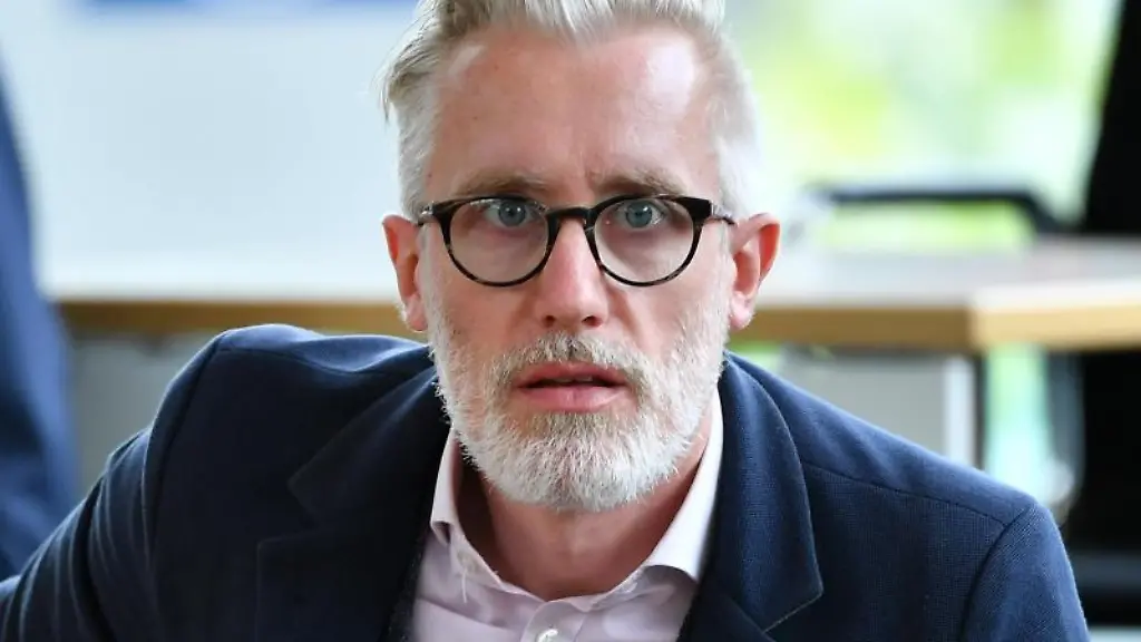 Thueringens-Kulturminister-Benjamin-Immanuel-Hoff-Linke