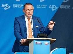 Peilt Machtwechsel 2029 an: AfD-Chef fordert Abzug der US-Armee aus Deutschland