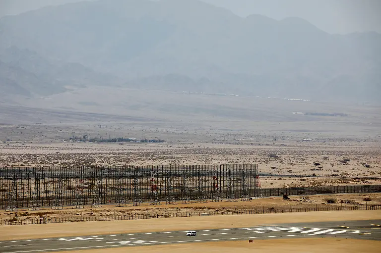 2018-07-16T152754Z-58834230-RC19A0117450-RTRMADP-3-ISRAEL-ECONOMY-TOURISM-EILAT