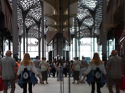 Hamburg & Schleswig-Holstein: Hamburg öffnet am Sonntag Läden mit buntem Programm