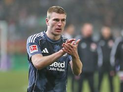 Kristensen über "schwere Zeiten": Eintracht-Nationalspieler offenbart Depressionen