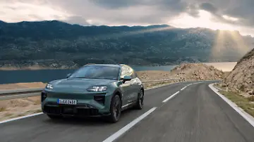 Porsche_Cayenne_TE_FV_VO