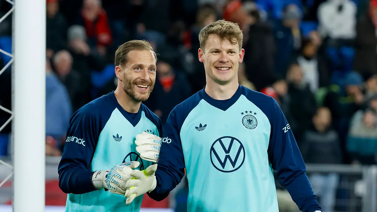 Oliver-Baumann-Deutschland-01-und-Alexander-Nuebel-Deutschland-12-Mimik-Gesichtsausdruck-Emotion-Schweiz-Fussball-Freundschaftsspiel-Schweiz-vs-Deutschland-27-03