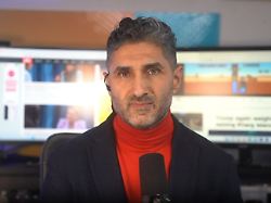 Bamdad Esmaili: Isolation durch Internetsperre "trifft Iraner extrem" Bamdad Esmaili: Isolation durch Internetsperre "trifft Iraner extrem"