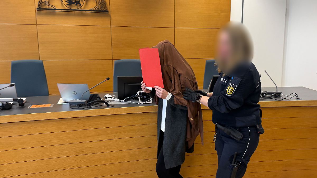 "Empfinde extreme Scham": Hochstapler-Lehrerin muss mehrere Jahre in Haft