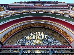 Sachsen-Anhalt: Zweijährige verbrüht - Landgericht Halle verhandelt erneut