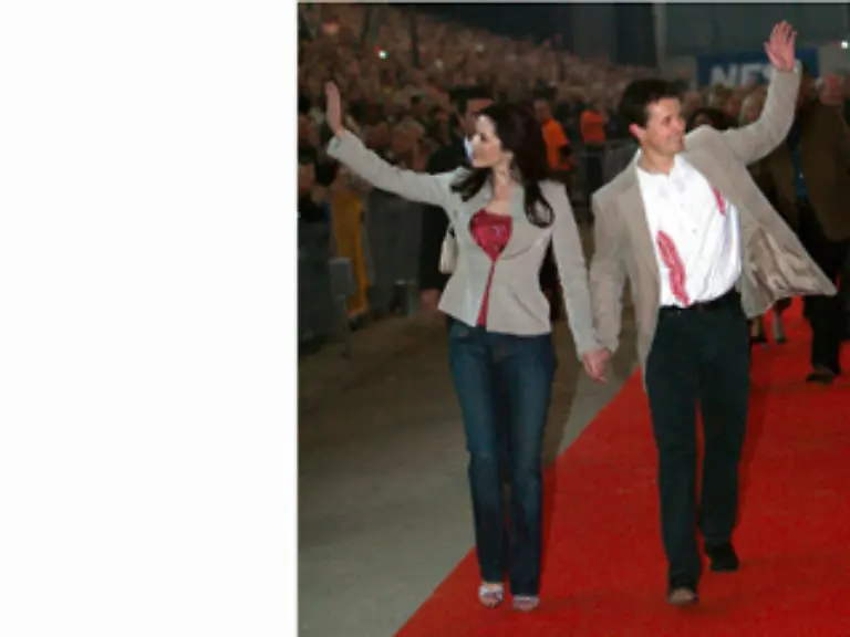 Oder-sie-winken-wie-Popstars