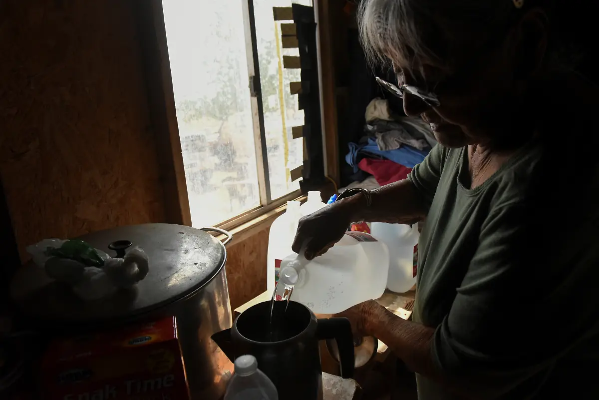 2020-10-05T130118Z-806149194-RC2DCJ9NEF25-RTRMADP-3-CLIMATE-CHANGE-USA-NAVAJO