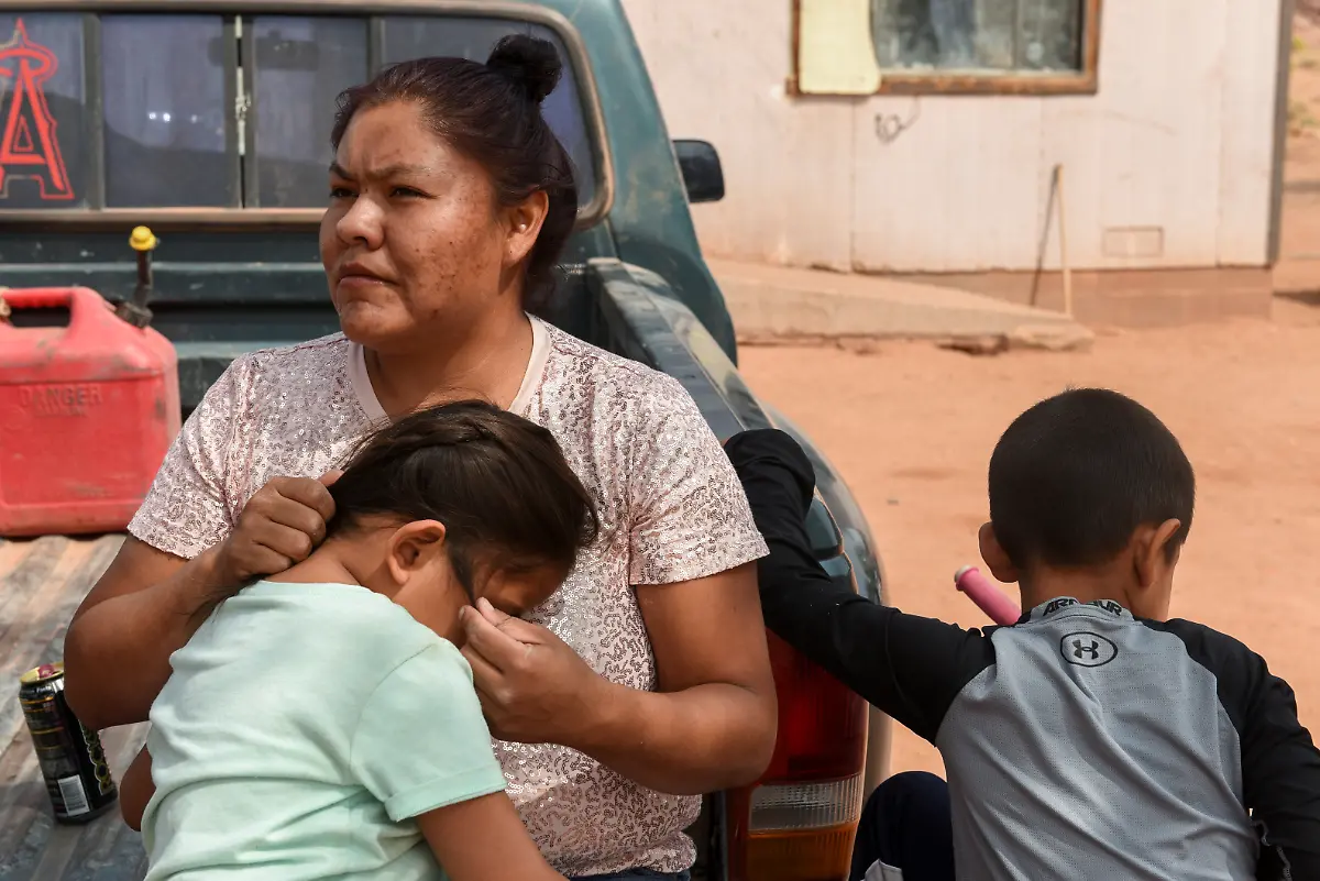 2020-10-05T130126Z-121632043-RC2DCJ9KZXRV-RTRMADP-3-CLIMATE-CHANGE-USA-NAVAJO