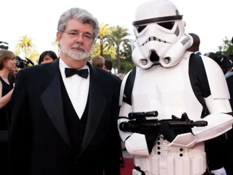 2002-Die-One-World-One-Release-Kampagne-fuer-Star-Wars-Episode-II-Attack-of-the-Clones-wird-ein-voller-Erfolg