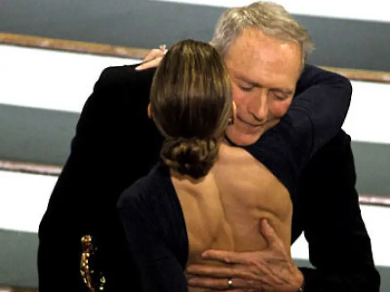 und-vier-Oscars-u-a-fuer-Bester-Film-und-Beste-Regie-Zum-ersten-Mal-in-seiner-Karriere-wurde-Clint-Eastwood-als-Schauspieler-ebenfalls-nominiert