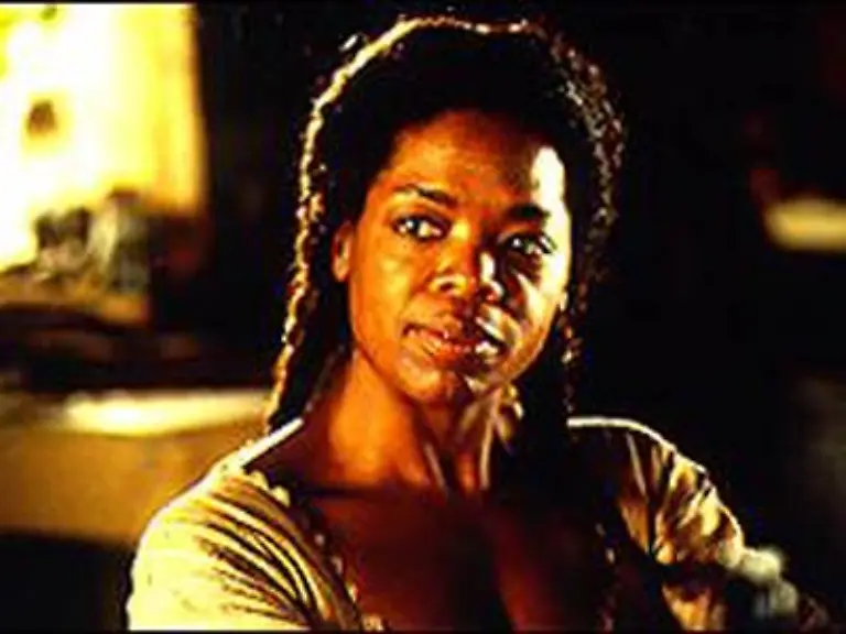 Hallo-Haben-die-Damen-Verkaeuferinnen-wenn-man-sie-denn-so-nennen-darf-denn-noch-nie-was-von-Oprah-gehoert-Sie-hatten-ueberhaupt-keine-Ahnung-wer-sie-war-verraet-der-Insider-weiter